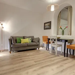  Apartamento Isola